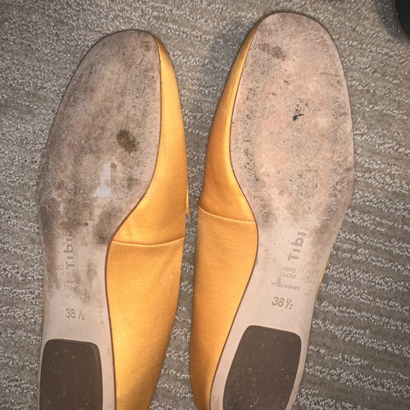 Tibi Yellow Slip On flats - Picture 3 of 4